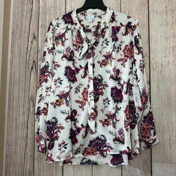 Liz Claiborne Tops - Liz Claiborne Womens Split Tie Neck Long Sleeve Blouse 3X